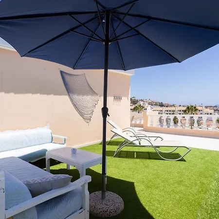 Paradise View Stunning Private Terrace 阿德耶